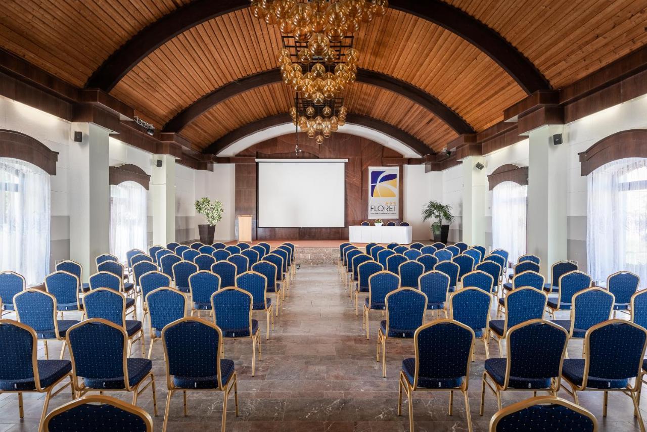 Hotel Floret Prŭhonice Luaran gambar