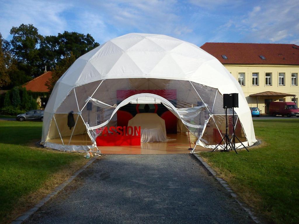 Hotel Floret Prŭhonice Luaran gambar